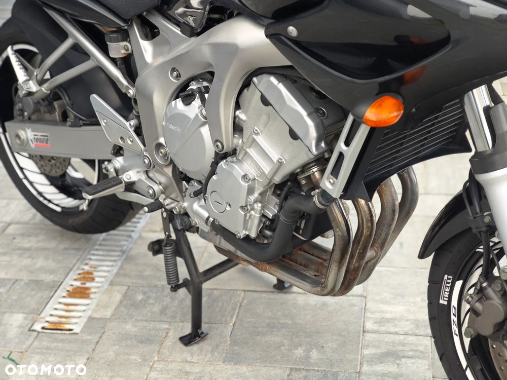 Yamaha FZ6 - 8