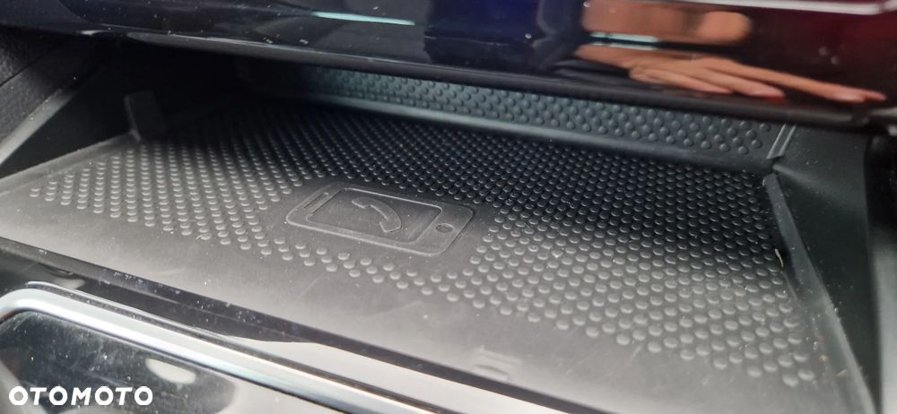 Volkswagen Passat 2.0 TDI SCR DSG Business - 17