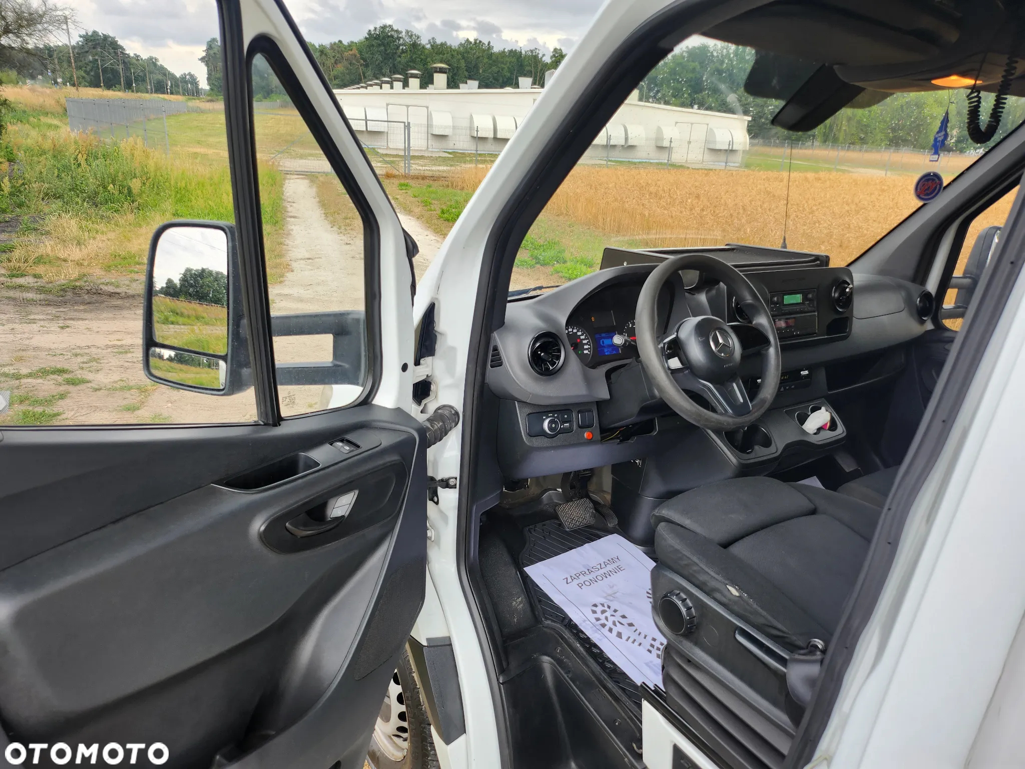Mercedes-Benz SPRINTER - 22