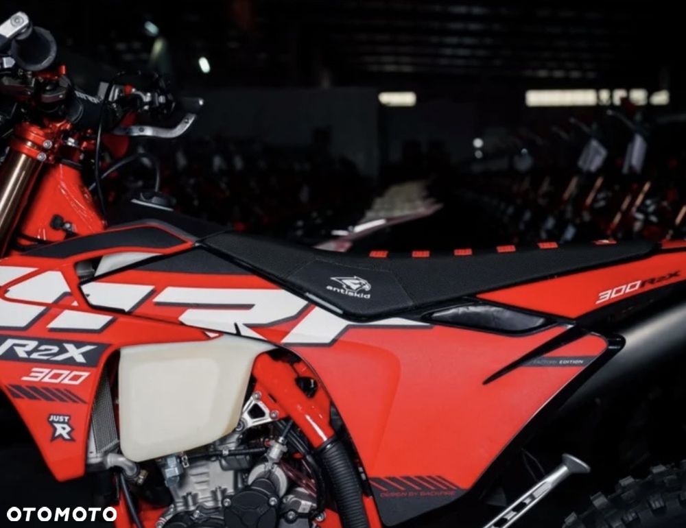MRF Inny - 7