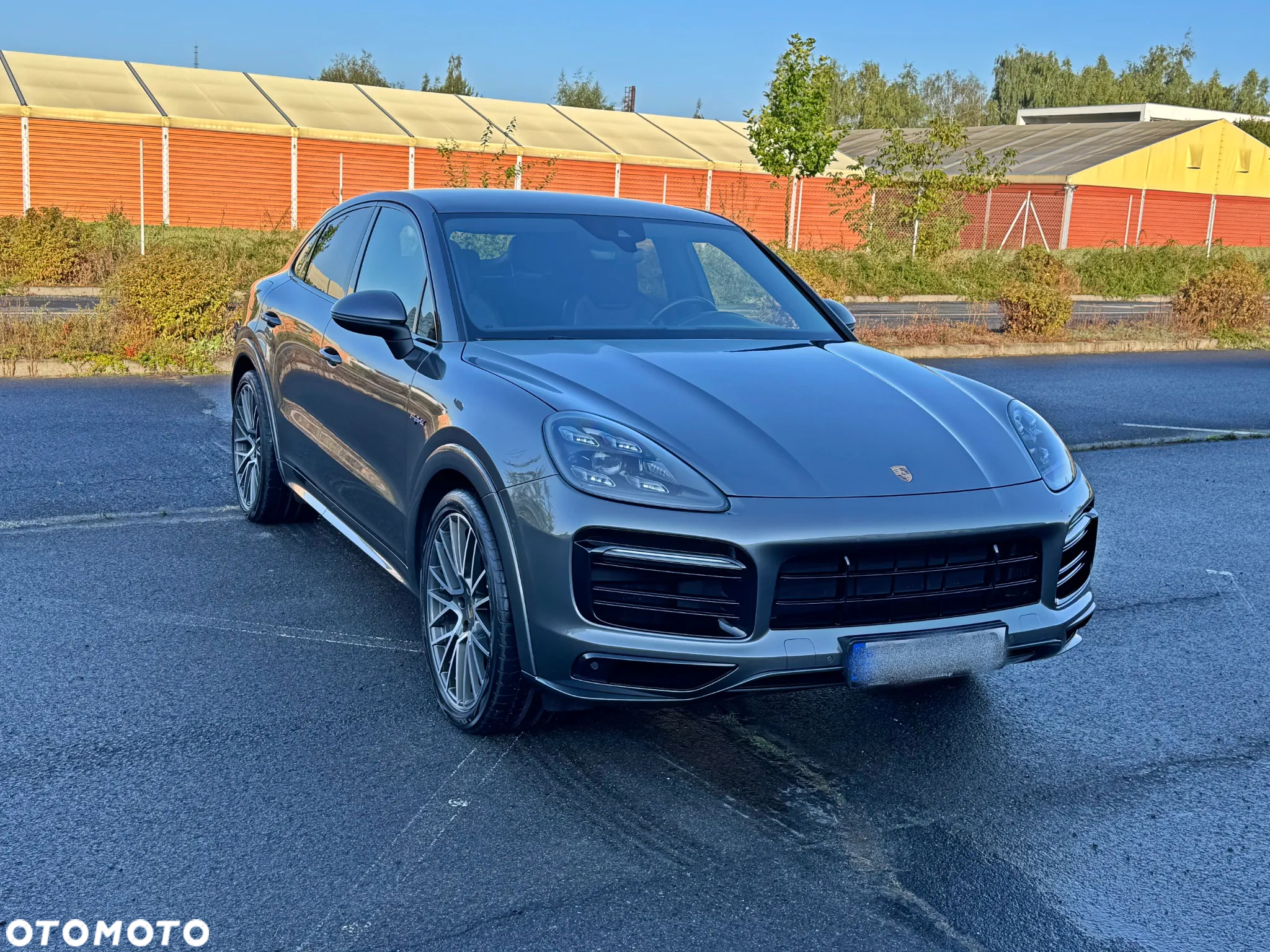 Porsche Cayenne ver-coupe-e--hybrid - 4