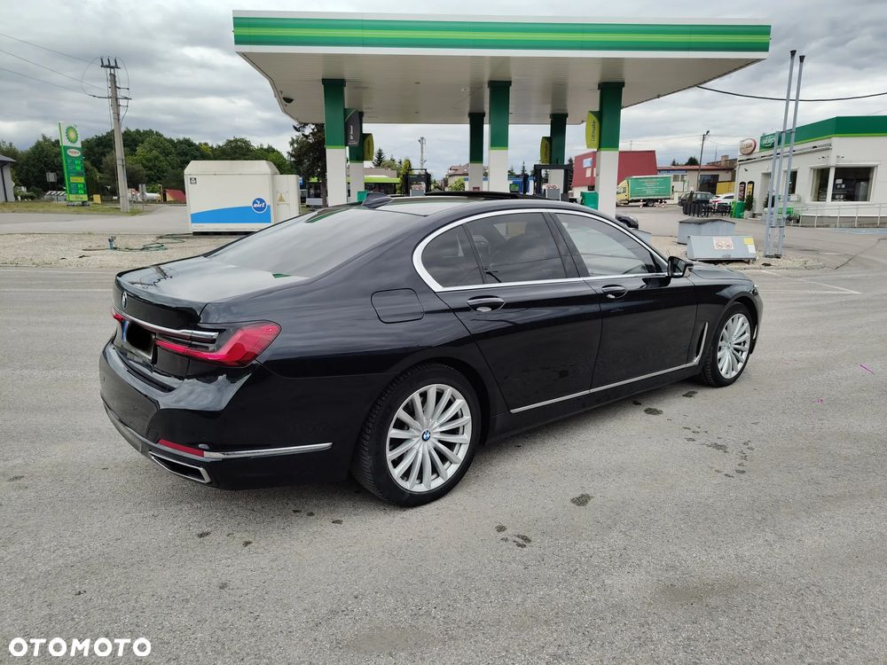 BMW Seria 7 740d xDrive - 6