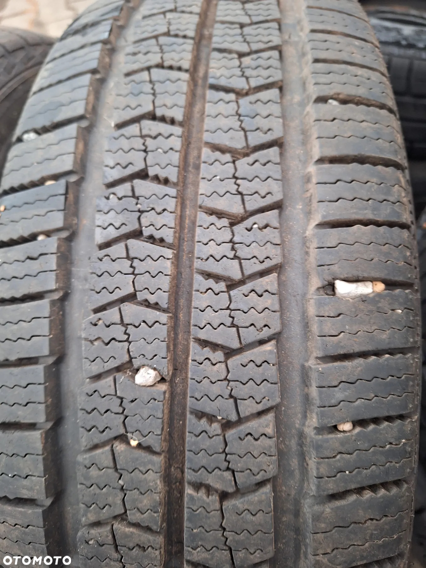 OPONY 215/65R16C NEXEN WINGUARD WT1 ZIMA M+S - 2