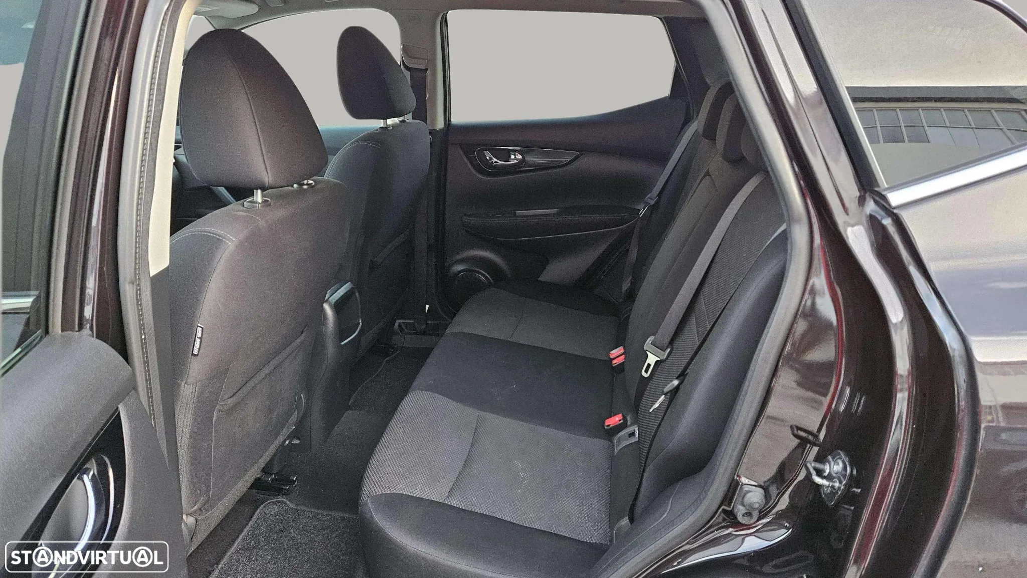 Nissan Qashqai 1.5 dCi Tekna J19 - 11