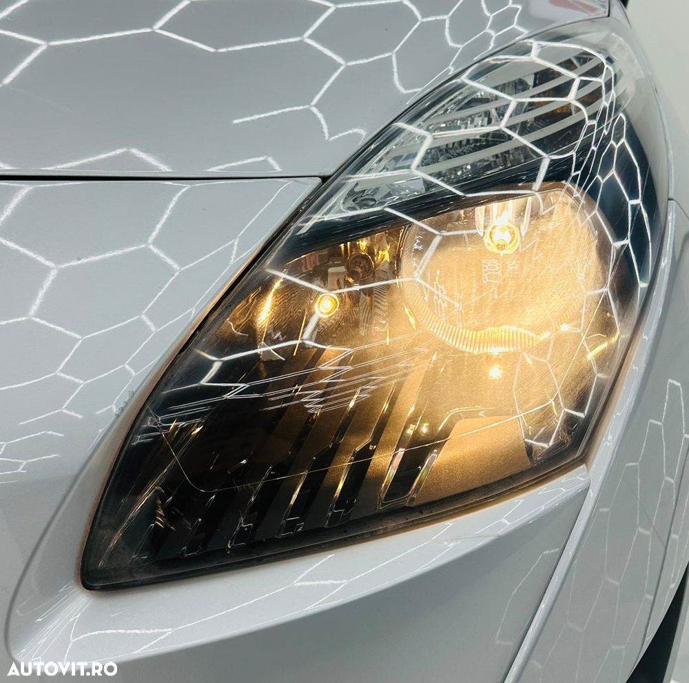 Renault Grand Scenic 1.5 dCi Authentique - 11