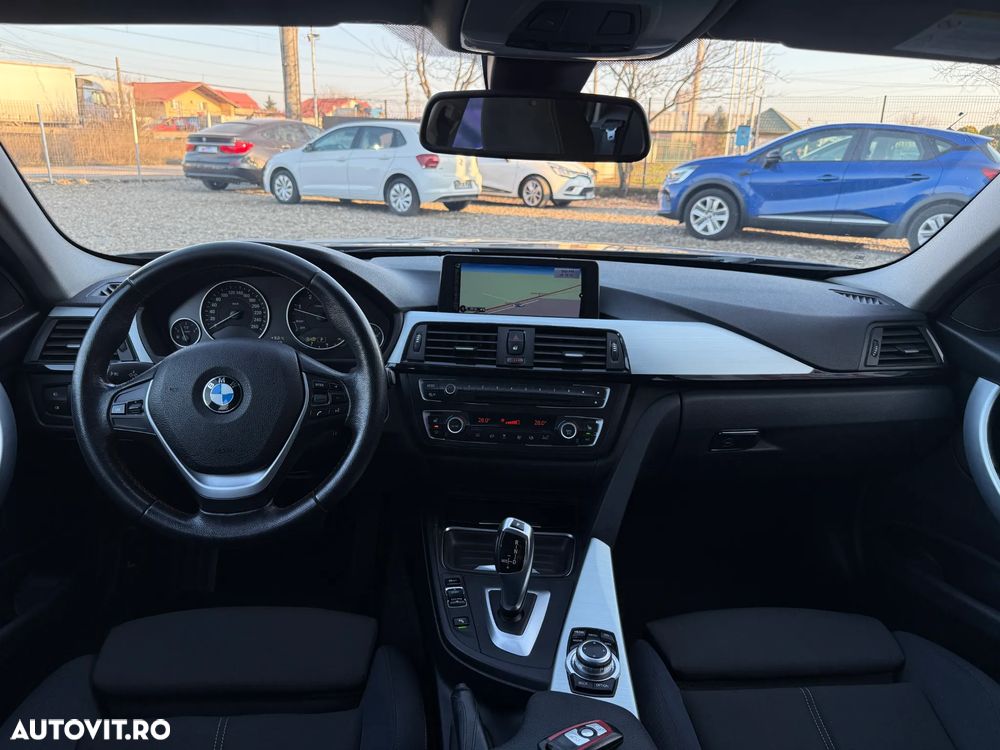 BMW Seria 3 320d Touring Aut. Blue Performance Sport Line - 19