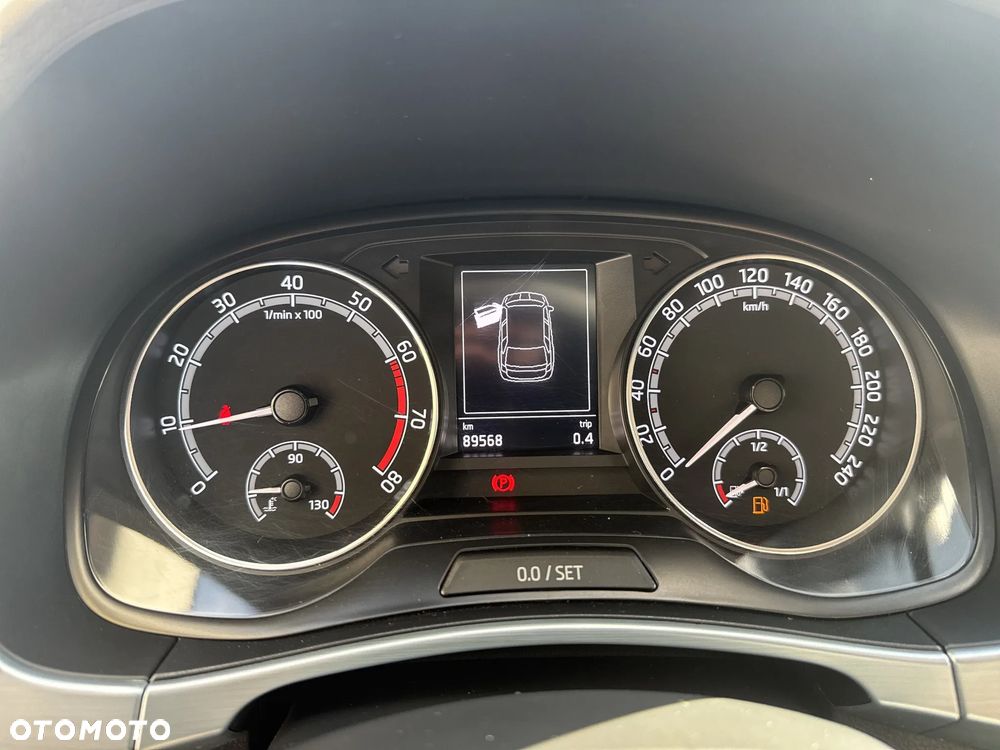 Skoda Fabia 1.0 Ambition - 16