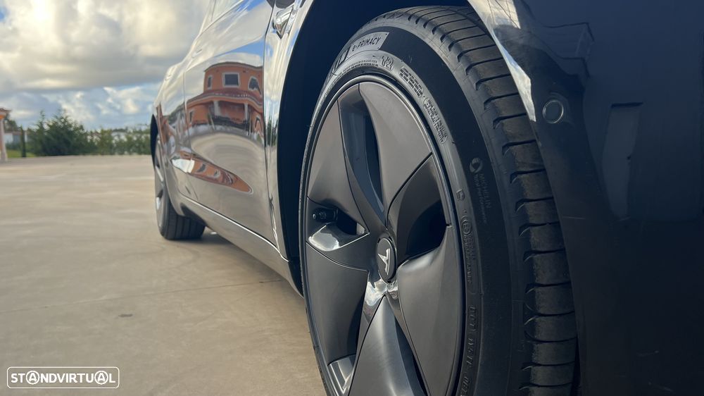 Tesla Model 3 Long-Range Dual Motor AWD - 6