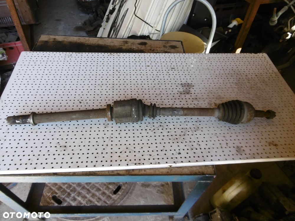 PÓŁOŚ PRAWA SCENIC 1.9 DCI 2004 ROK - 1