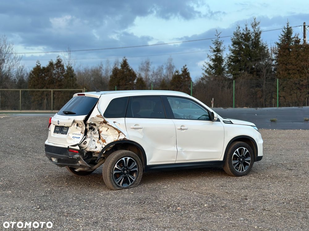 Suzuki Vitara - 10