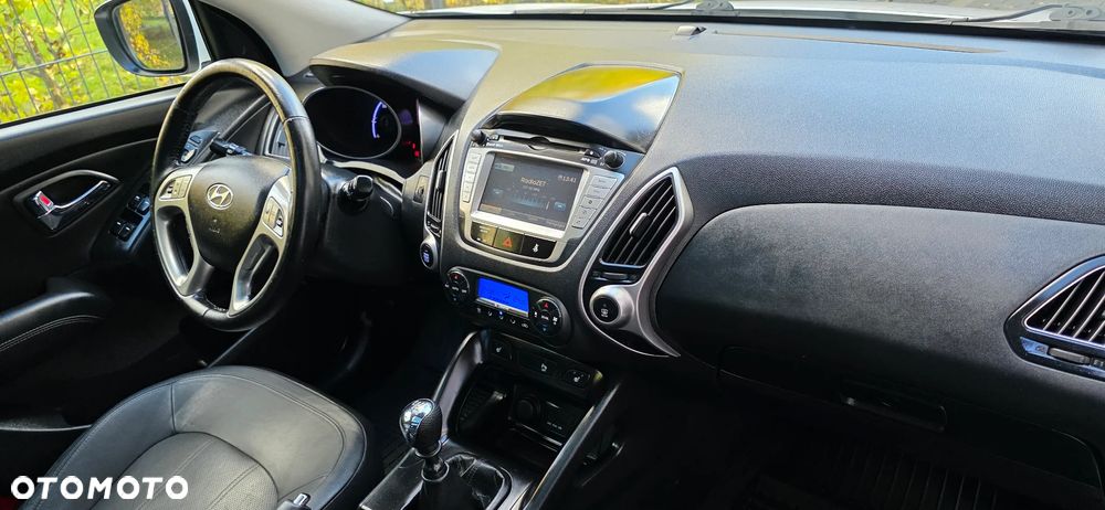 Hyundai ix35 1.7 CRDi 2WD blue Finale Gold - 7