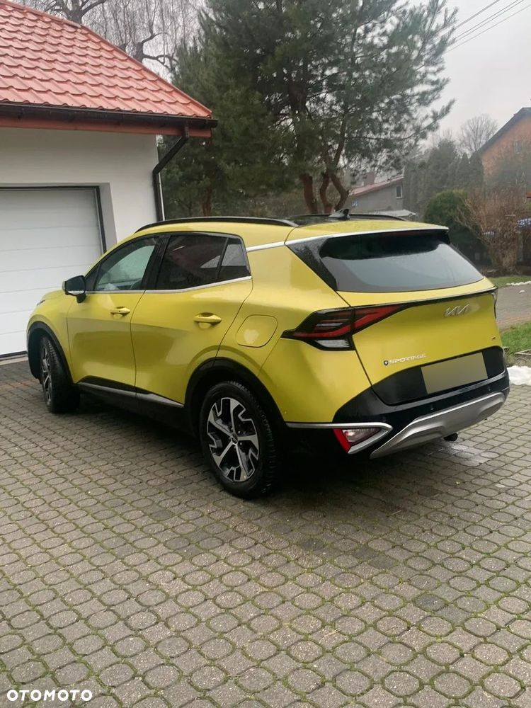 Kia Sportage 1.6 T-GDI HEV Anniversary 2WD - 2