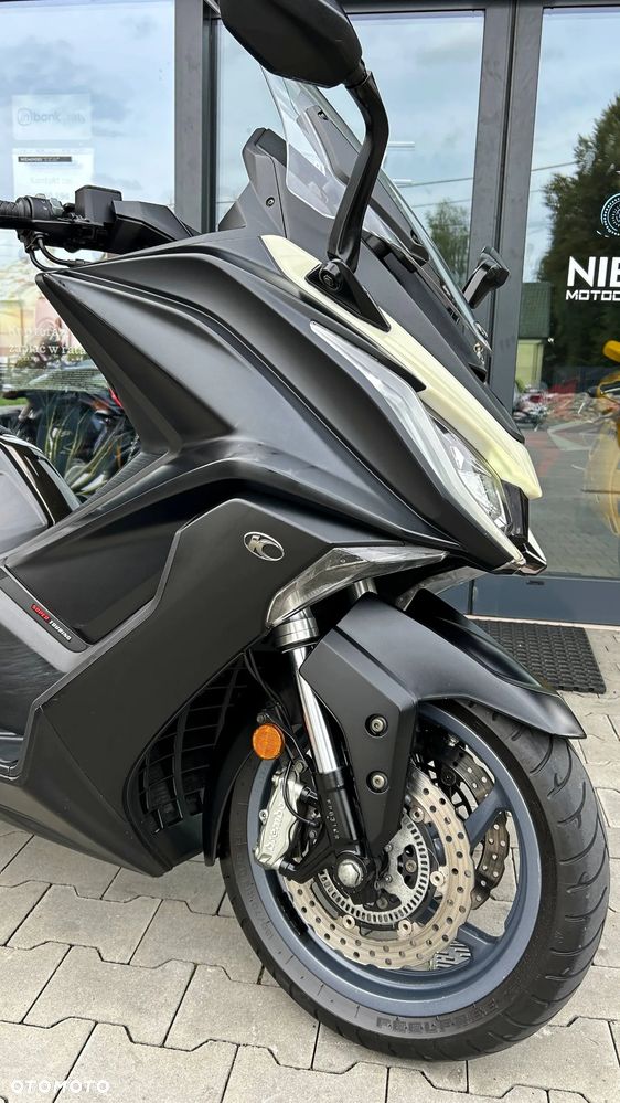 Kymco AK 550 - 12