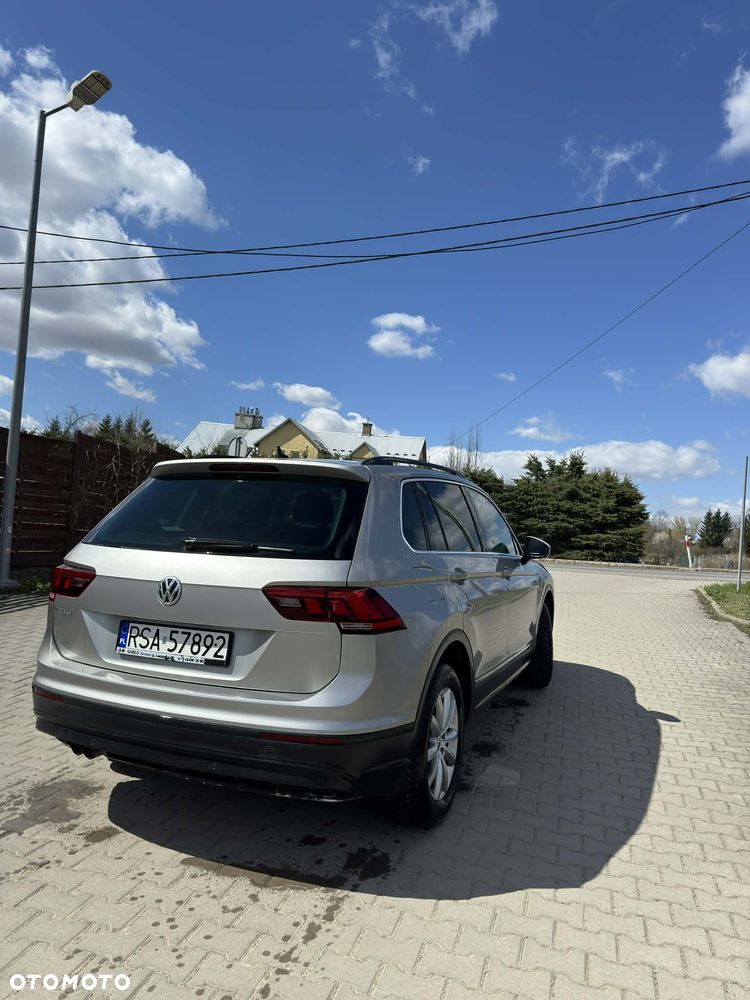 Volkswagen Tiguan - 10