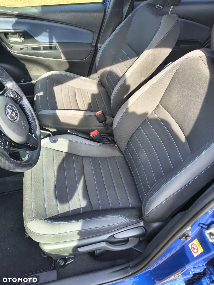 Toyota Yaris - 6