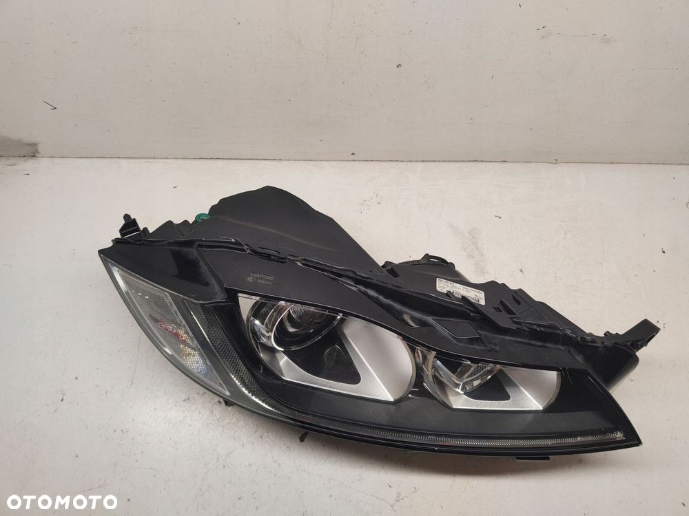 jaguar x260 f-pace xenon lampa prawy przód gx63-13w029-ej - 2