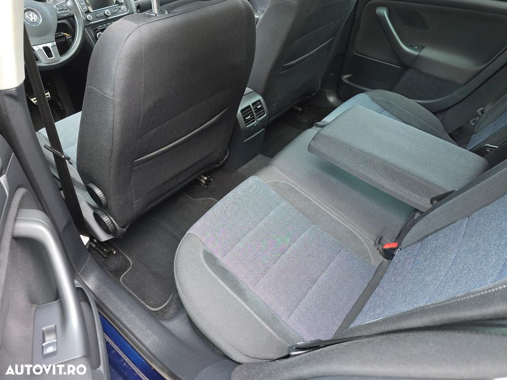 Volkswagen Golf 2.0 TDI DPF BlueMotion Technology DSG Style - 9