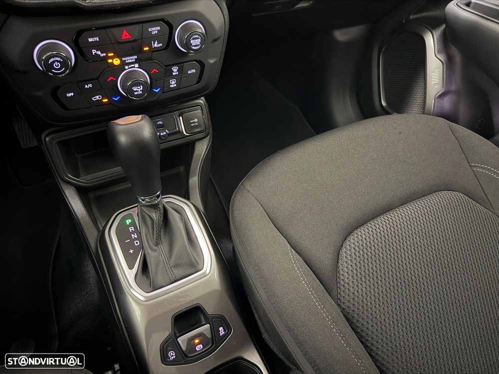 Jeep Renegade 1.6 MJD Limited DCT - 19