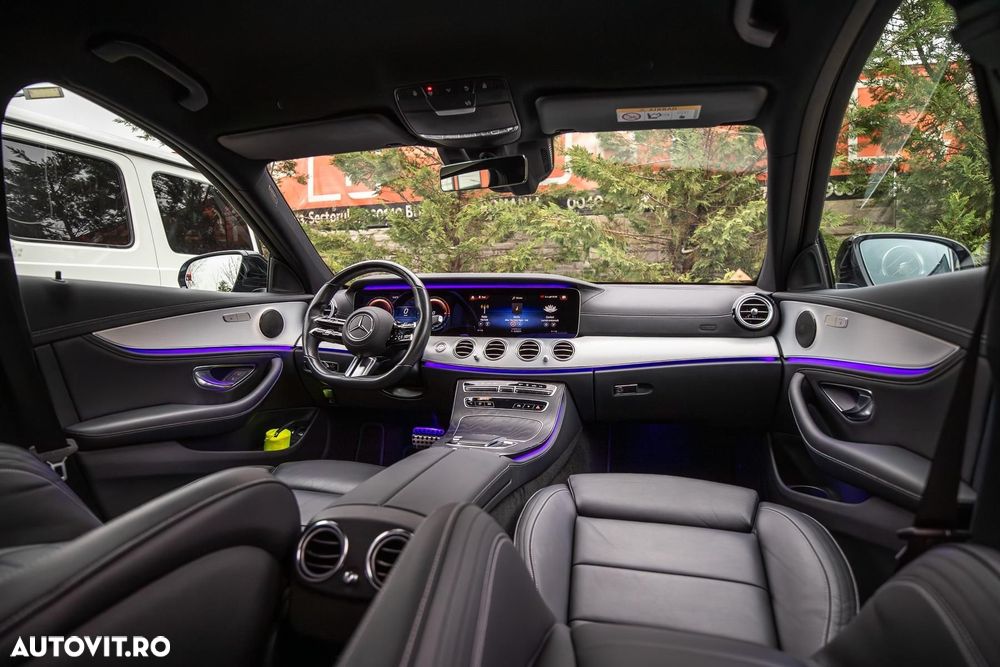 Mercedes-Benz E - 15