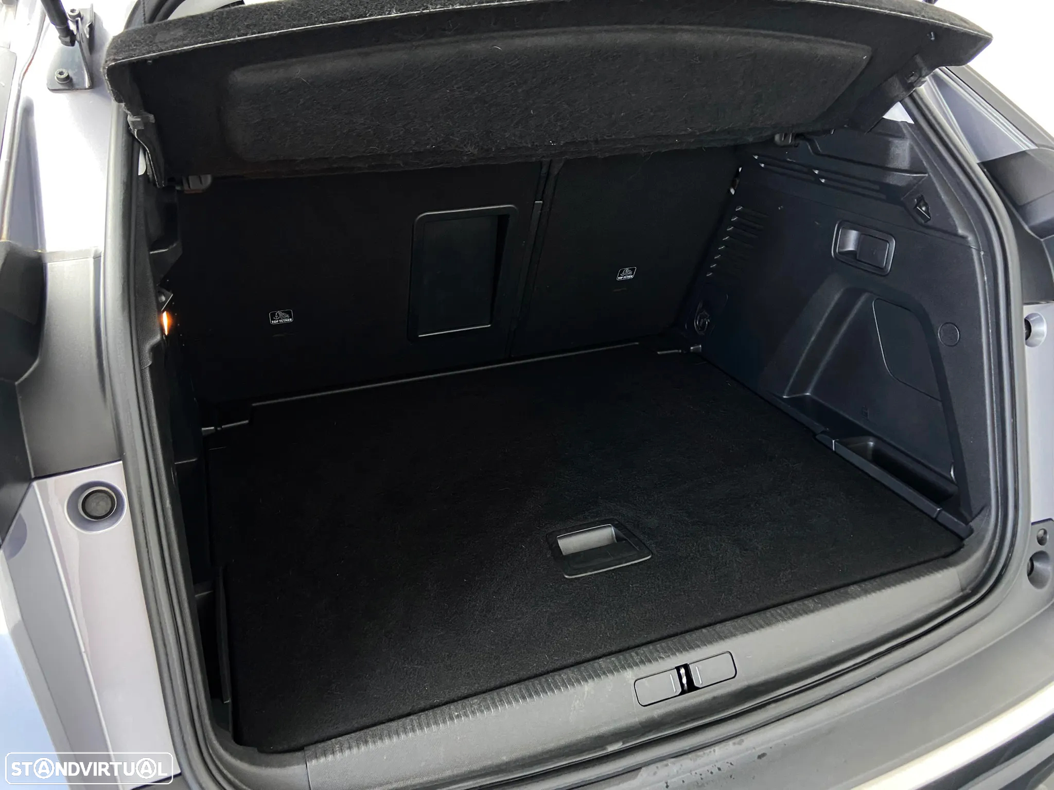 Peugeot 3008 1.5 BlueHDi Style - 12