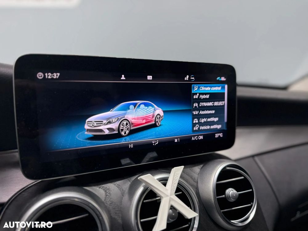 Mercedes-Benz C - 23