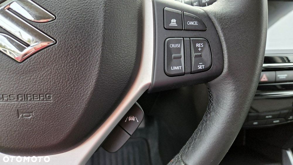 Suzuki Vitara 1.4 Boosterjet Premium 4WD - 28