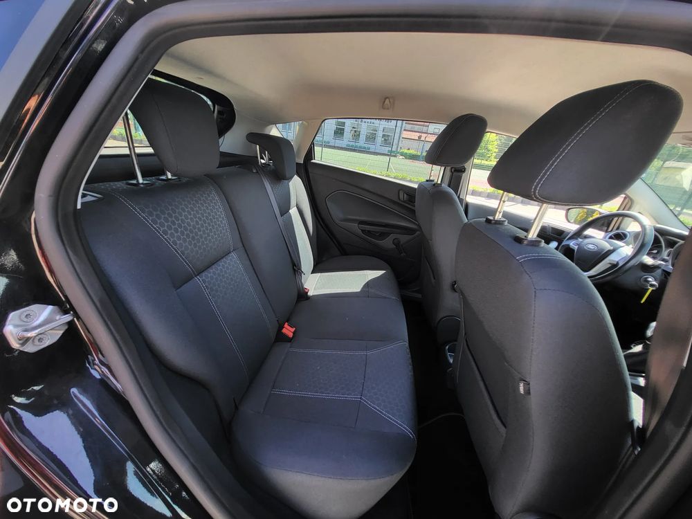 Ford Fiesta - 8