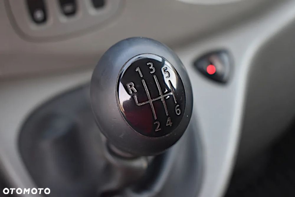 Renault Trafic Passenger L2H1 Privilège - 19