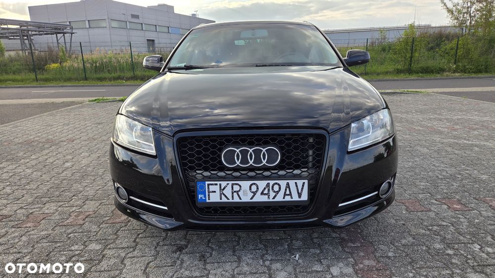 Audi A3 Sportback - 1