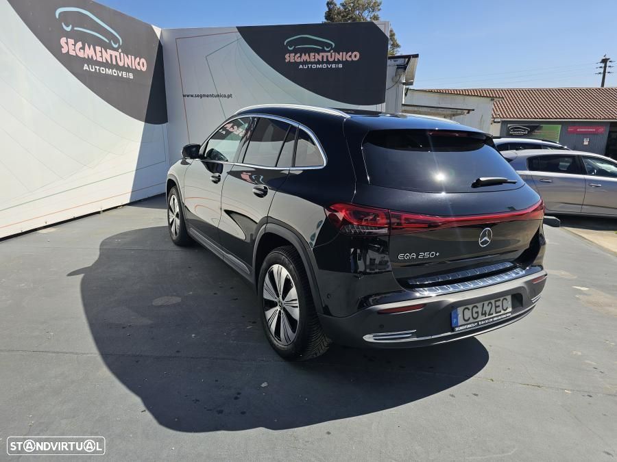 Mercedes-Benz EQA 250+ Progressive - 16