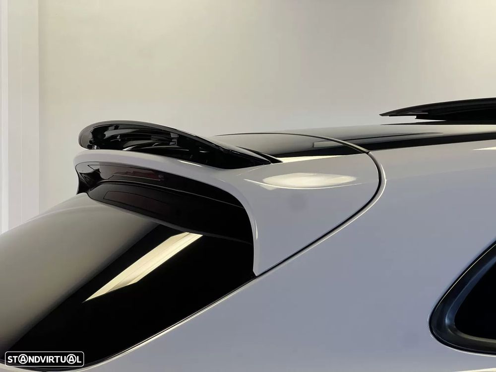 Porsche Panamera Sport Turismo 4 E-Hybrid - 38