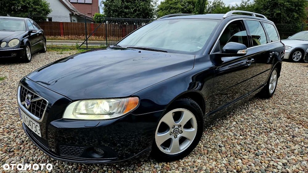 Volvo V70 - 1