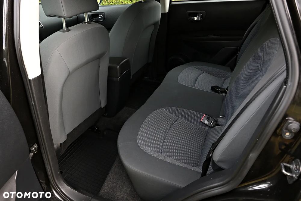 Nissan Qashqai - 32