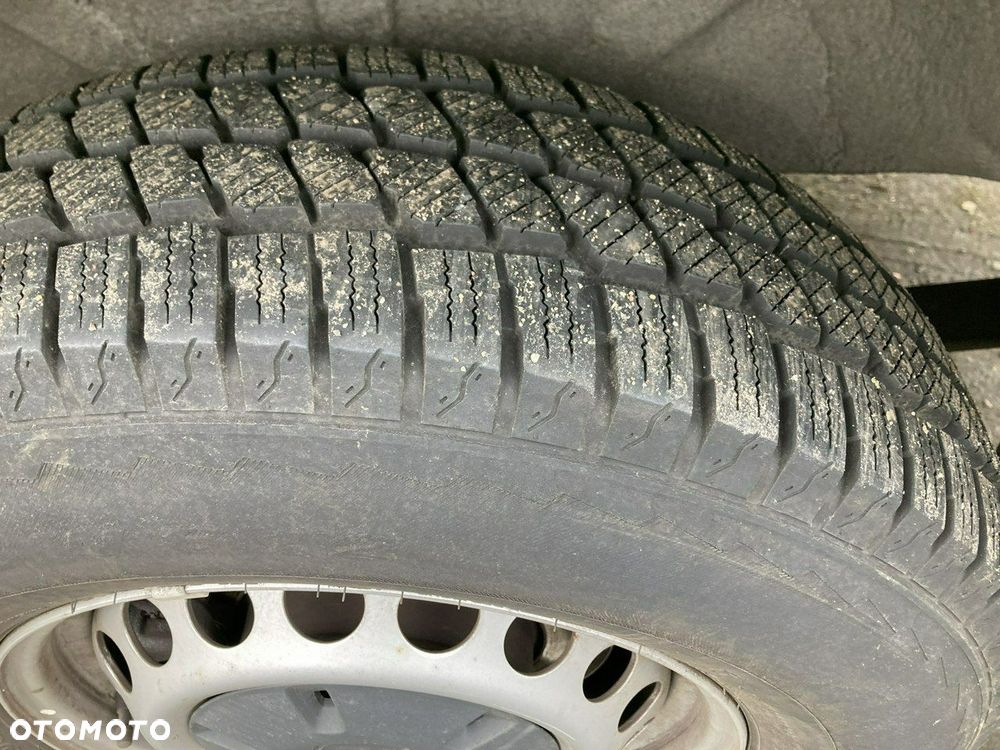 Mercedes-Benz Sprinter - 12