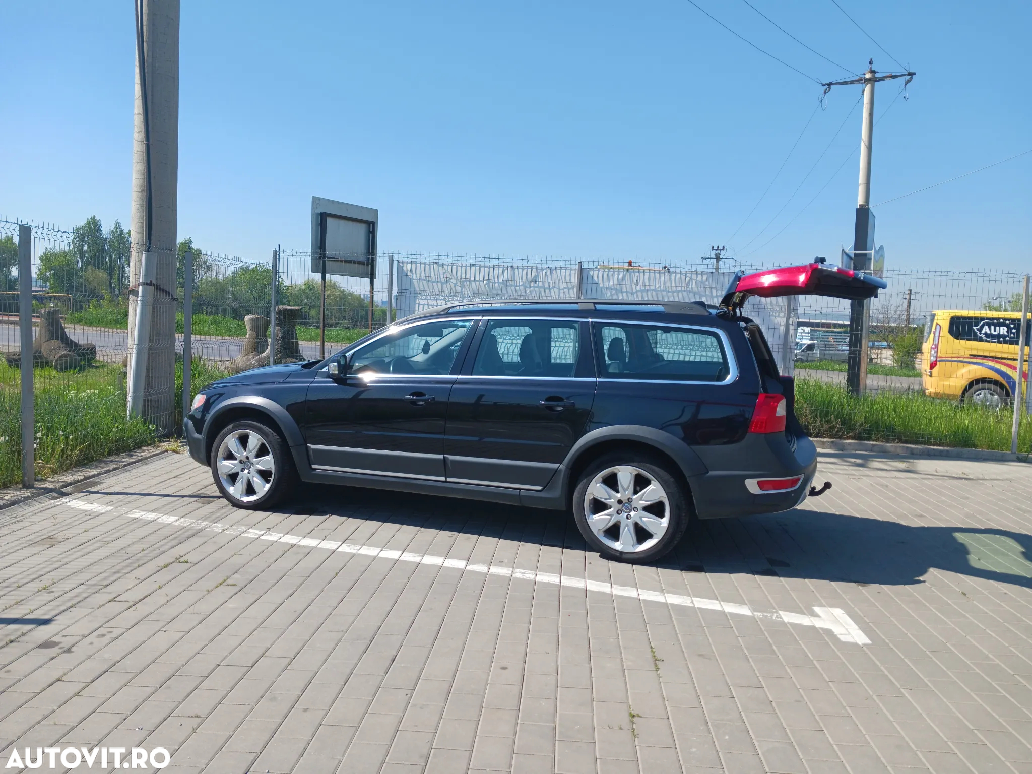 Volvo XC 70 D3 DRIVe Momentum - 4
