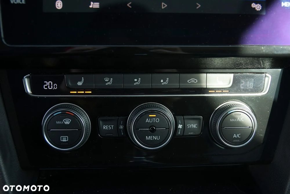 Volkswagen Passat 2.0 TDI BMT SCR 4Mot Highline DSG7 - 34