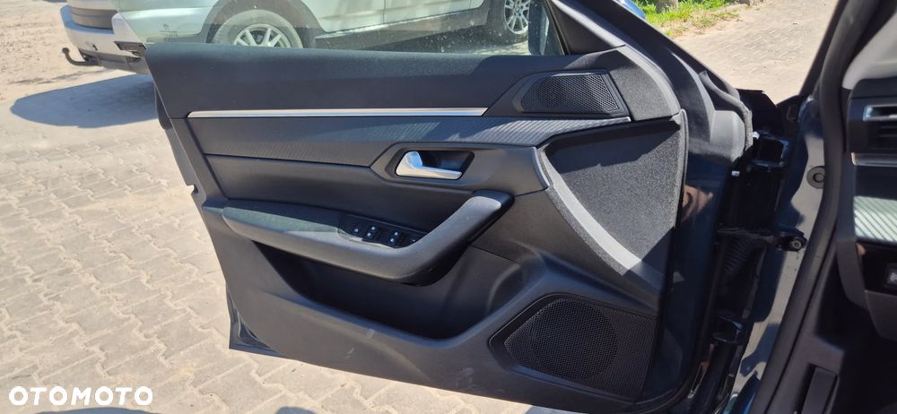 Peugeot 508 1.5 BlueHDi Active Pack S&S EAT8 - 29