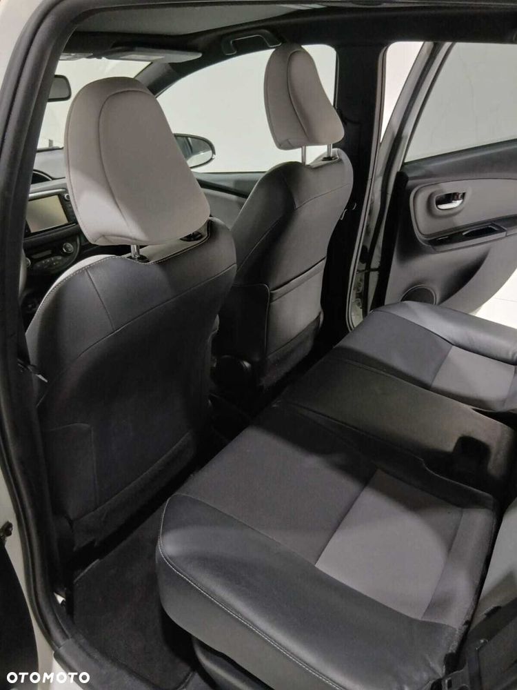 Toyota Yaris - 34