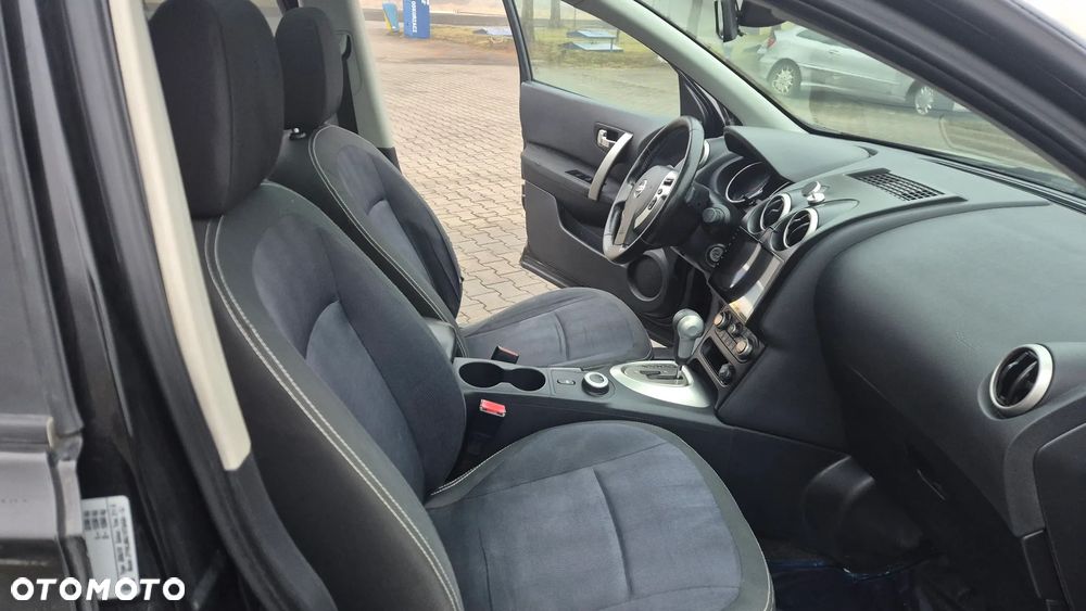 Nissan Qashqai+2 - 28