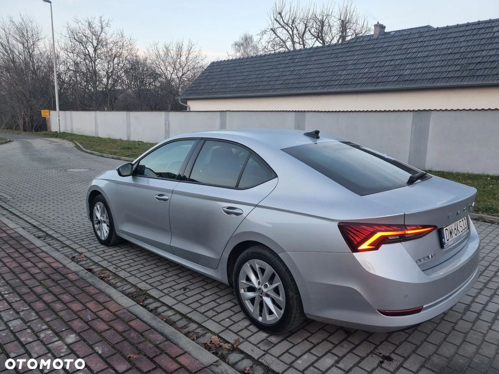 Skoda Octavia 2.0 TDI Selection - 7