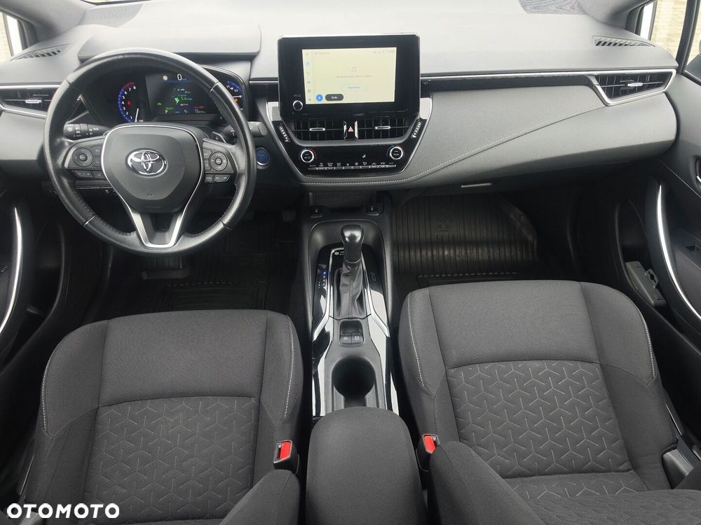 Toyota Corolla - 10