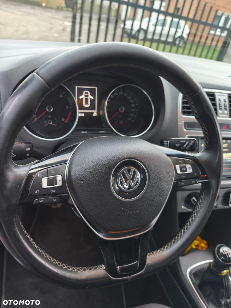 Volkswagen Polo 1.4 TDI Lounge - 7