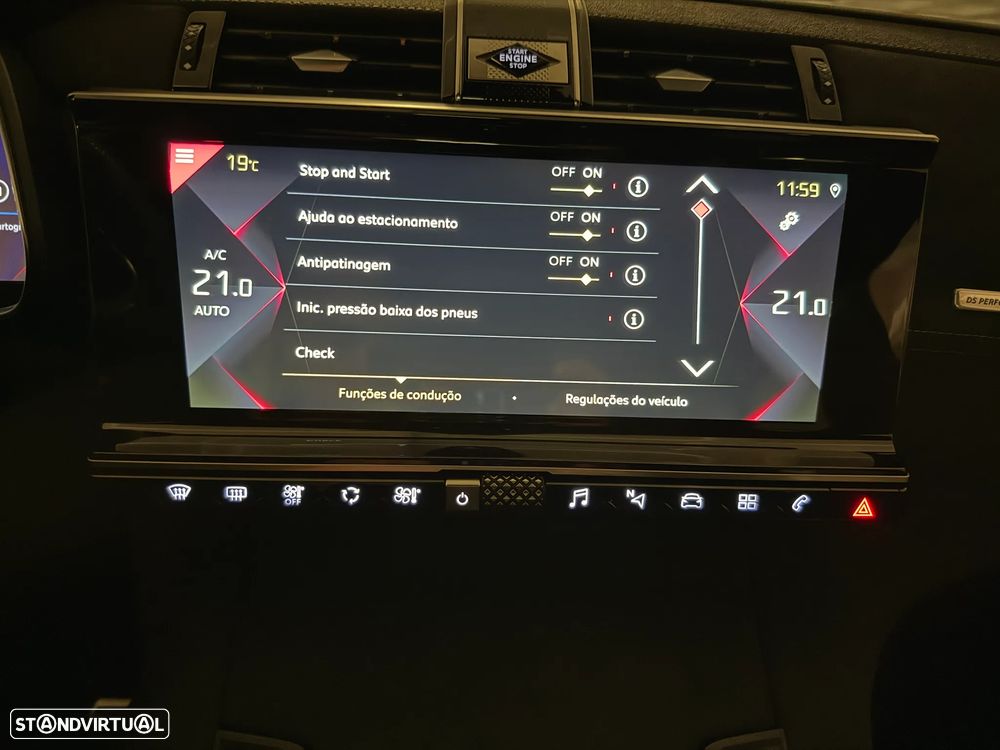 DS DS7 BlueHDI 130 Aut. Performance Line - 47