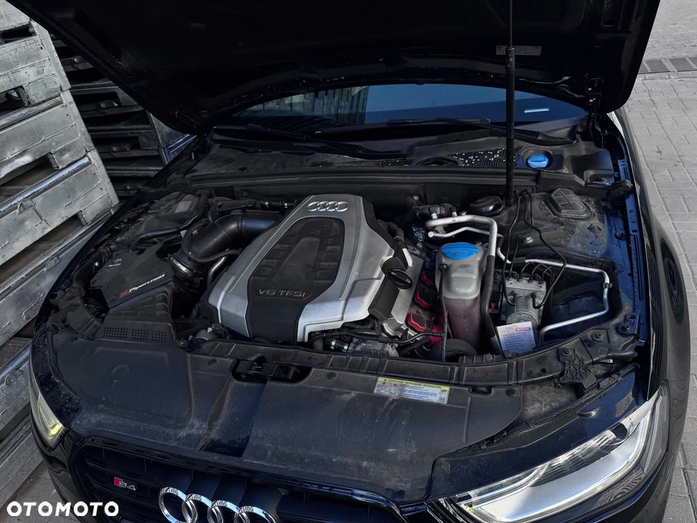 Audi S4 Avant - 9