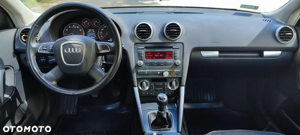 Audi A3 Sportback 1.6 Attraction - 5