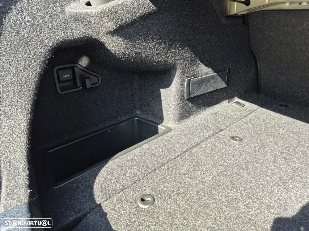 BMW 330 e iPerformance Line Sport Shadow - 21