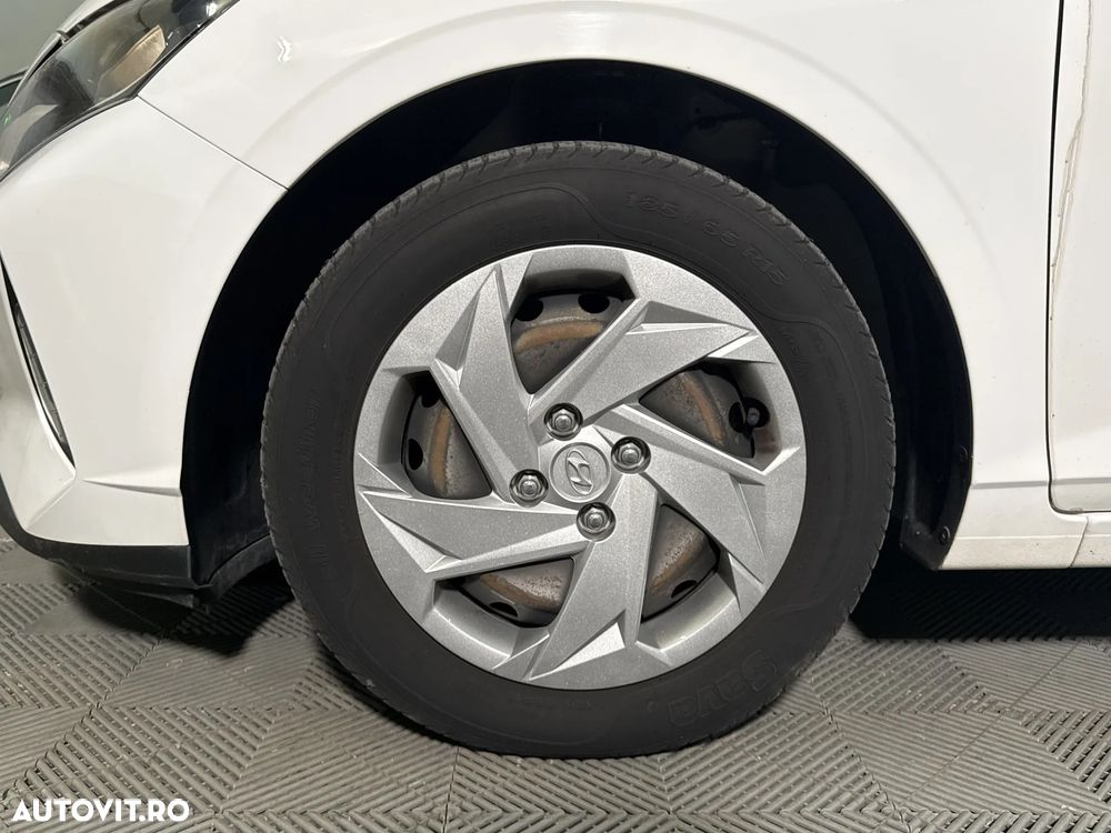 Hyundai i20 - 14
