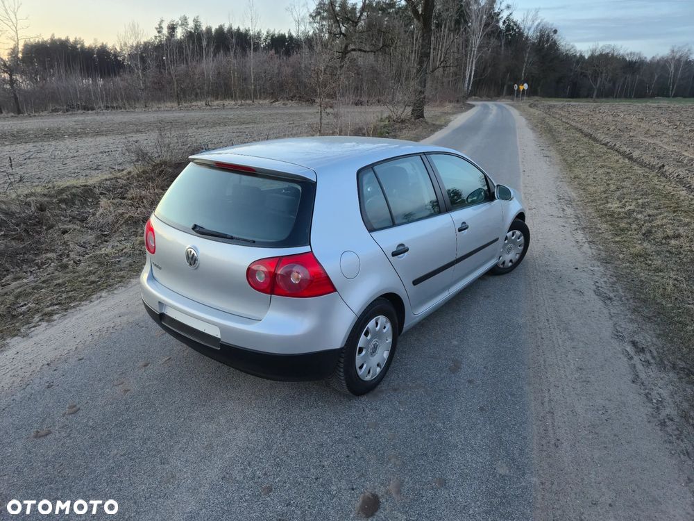 Volkswagen Golf 1.4 Comfortline - 27