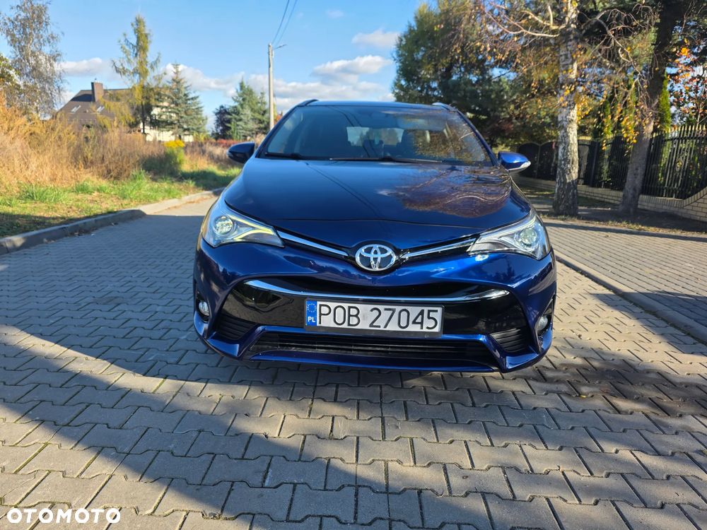 Toyota Avensis 2.0 D-4D Prestige - 9