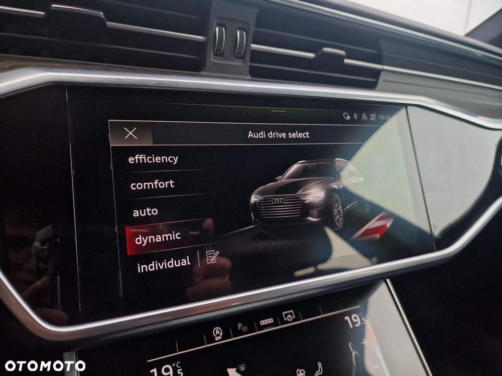 Audi A6 Avant - 25